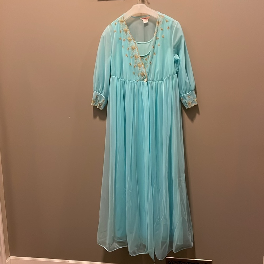 Vintage 1960s Robin Blue Gown Sleep Wear Lingerie 2-Piece House Coat Dress Flowy